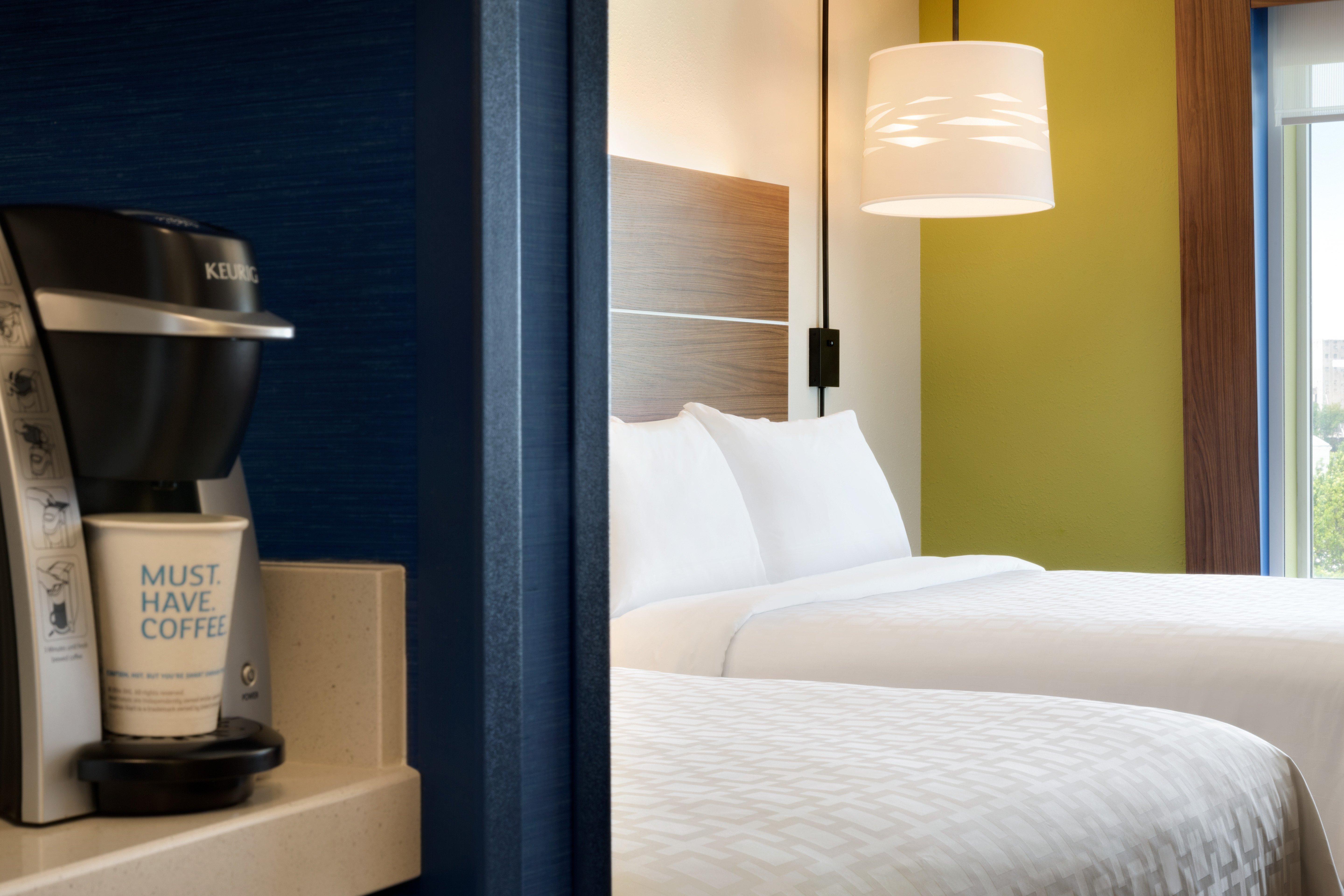 Holiday Inn Express & Suites - Savannah W - Chatham Parkway By Ihg Exteriör bild